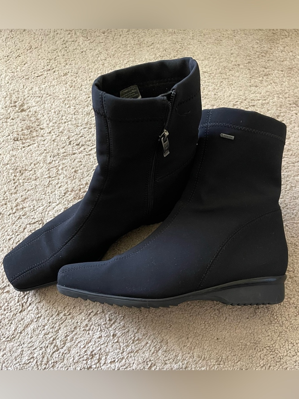 Ara Gore-Tex Waterproof Black Square Toe Block Heel Booties | size 5.5